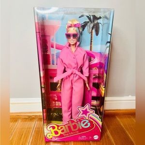 New in box Barbie The Movie Collectible
Doll Margot Robbie as Barbie 
Jumpsuit